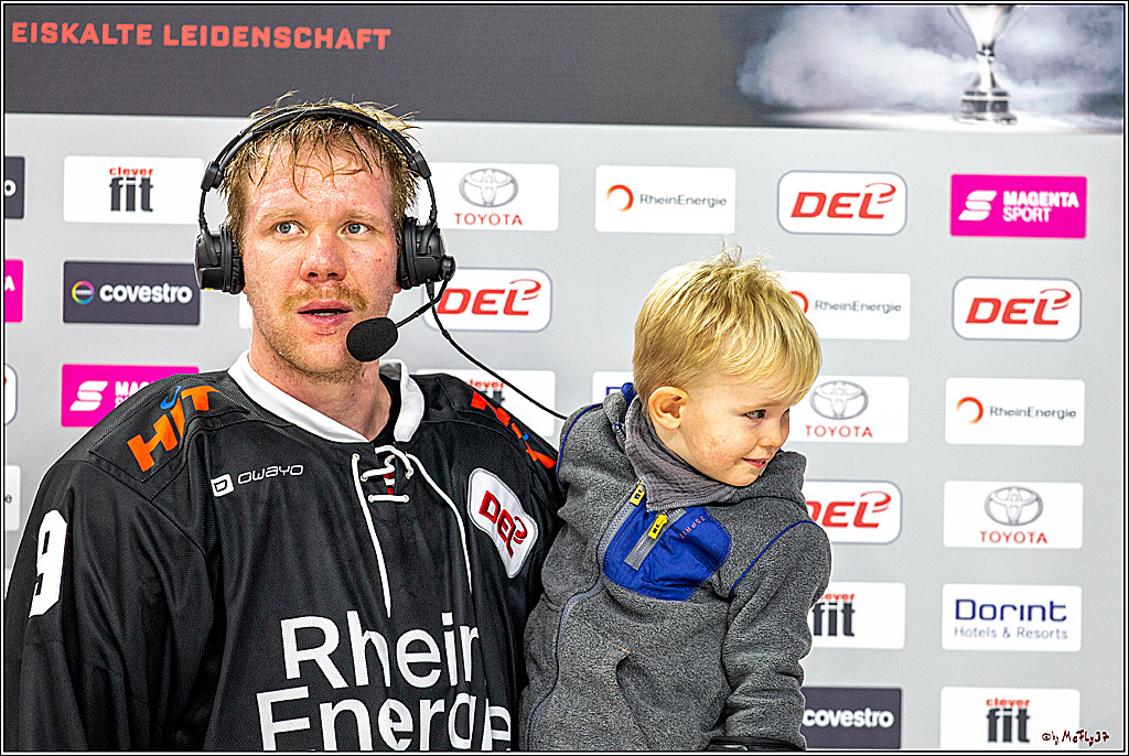 DEL; Koelner Haie - Krefeld Pinuguine; Koeln, 24.11.2019